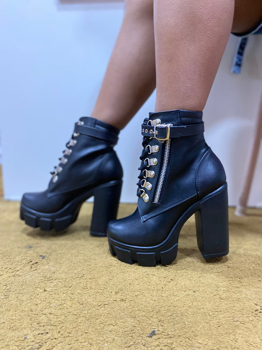 BOTINES CORREA