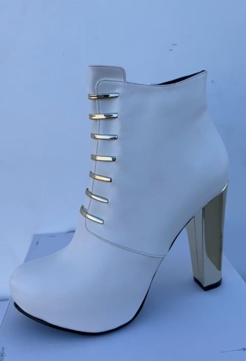 BOTINES ROBERTA